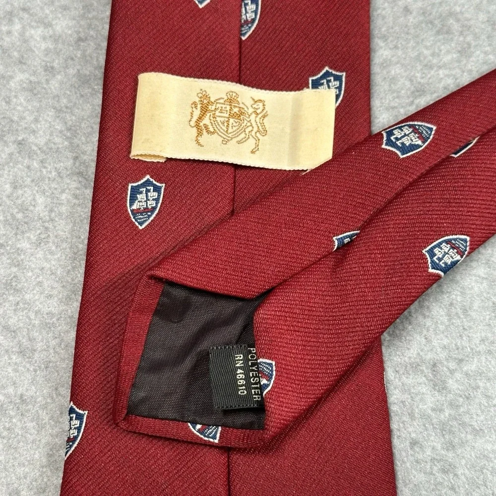 Vintage Pride of England Red Heraldic‎ Crest Shield Tie Preppy Polyester